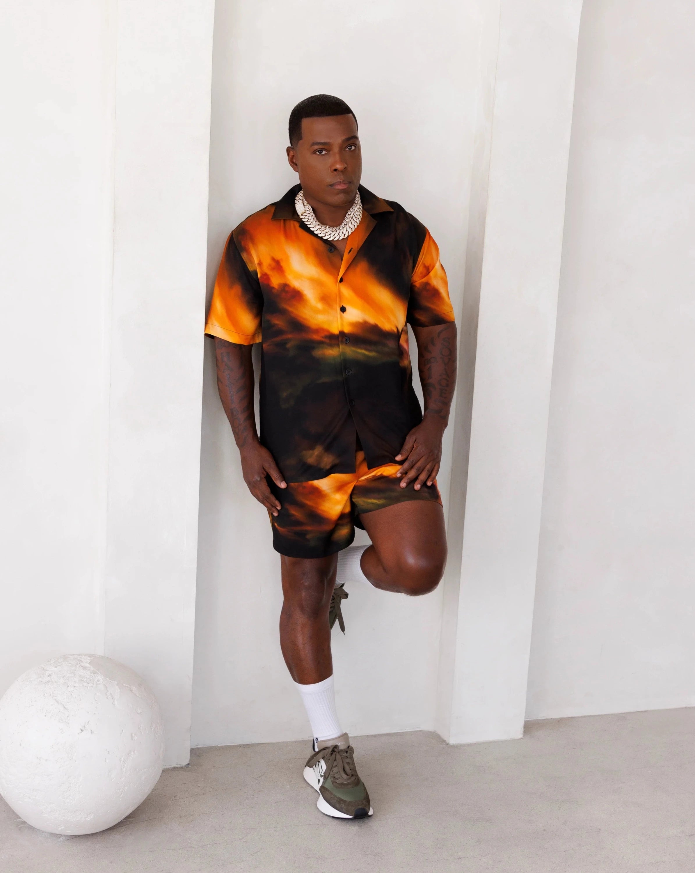 INDEPENDENT CAMP SHORTSLEEVE SHIRT IN OIL PAINT PRINT